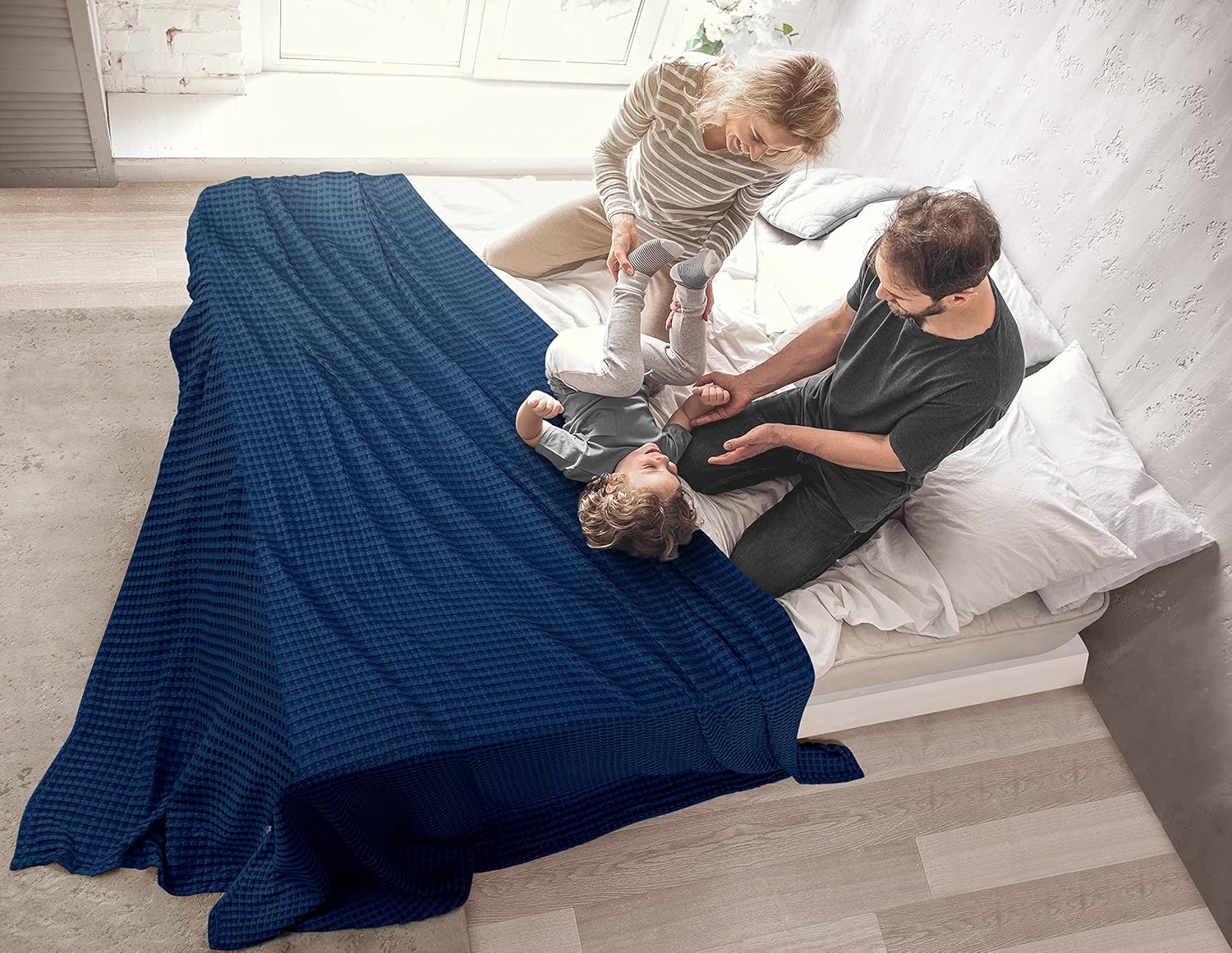 Utopia Bedding 100% Cotton Waffle Weave Blanket for Bed - Lightweight, Breathable Summer Blankets Soft and Cozy, Gift for Mother’s Day Home Decor